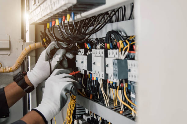 Best Licensed Electrician  in Wellington, FL